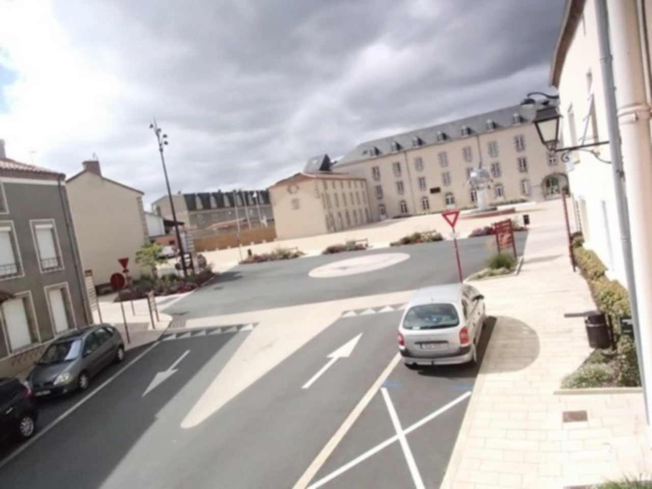 Appart-alma Saint-Laurent-sur-Sèvre Esterno foto